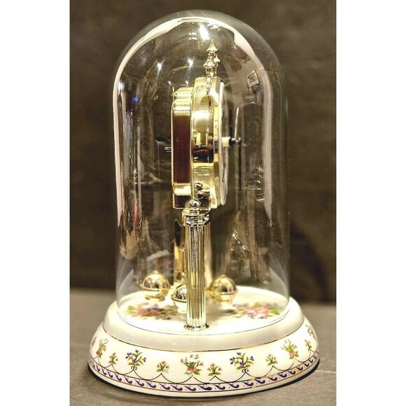 🕰️ Vintage Timex Porcelain Dome Mantle Clock – Floral Quartz Anniversary Style - Picture 4 of 9
